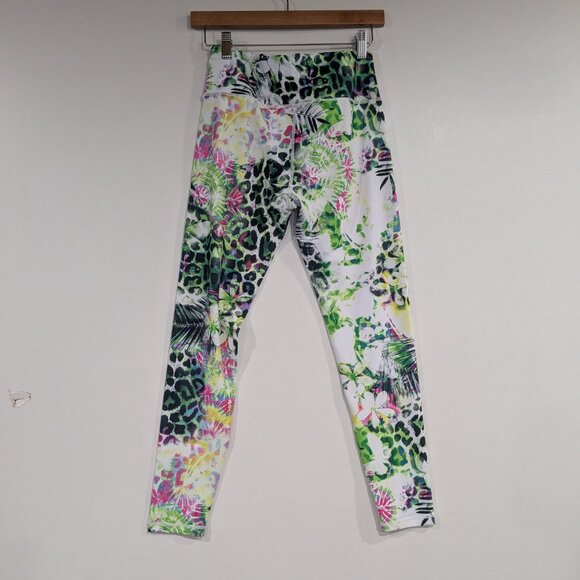 BNWT Amelia Activewear Animal Print Floral Legging Tights Green Pink Size Medium - Picture 7 of 8